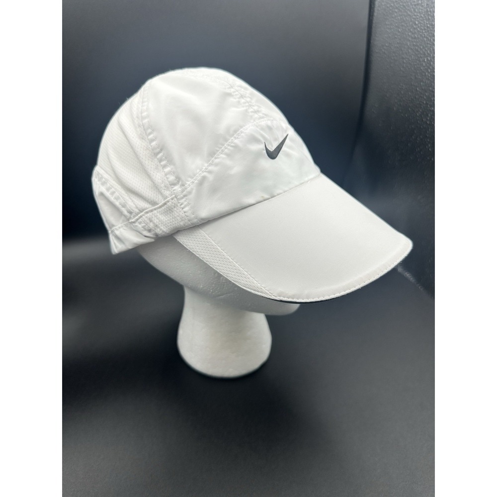 Nike Tailwind‎ Hat 7 Panel White Dri Fit Cap Adult Adjustable Strapback Swoosh